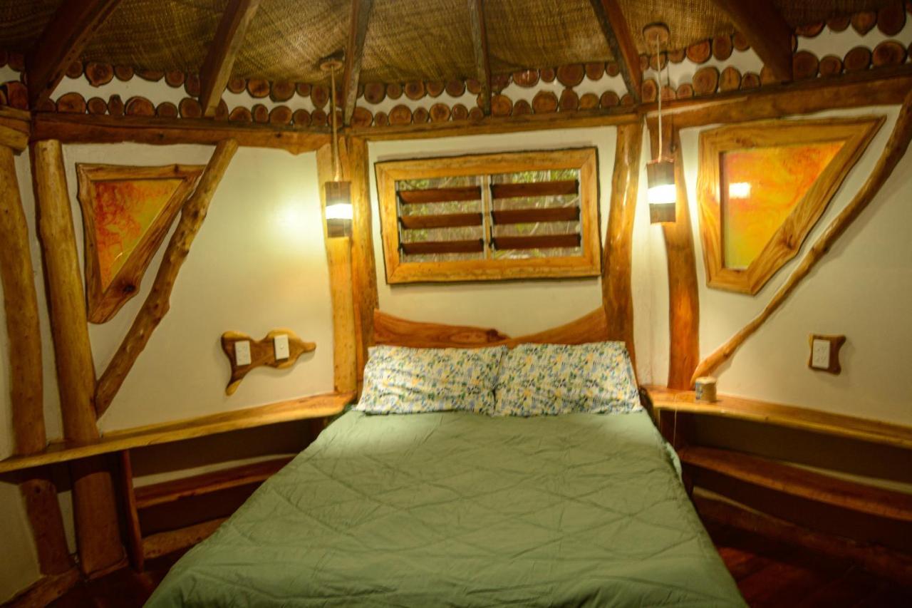 Tukulolo Treehouses Makaunga Екстериор снимка