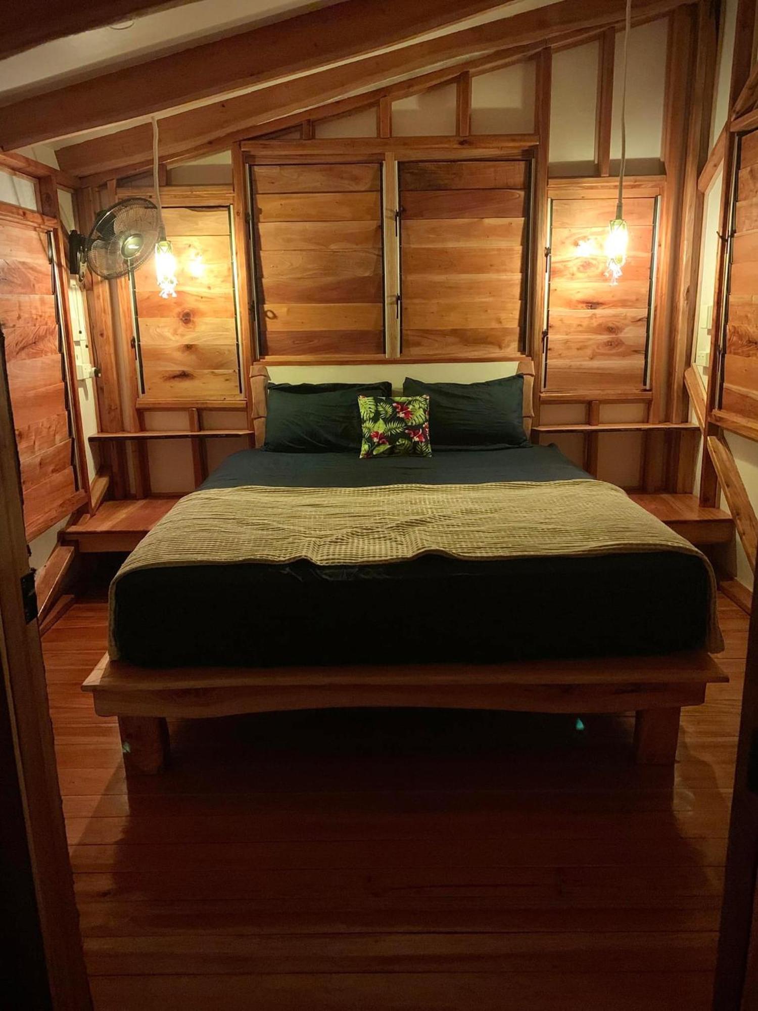 Tukulolo Treehouses Makaunga Екстериор снимка